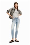 jeansy Desigual Fleur denim medium wash